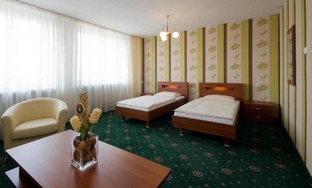 Hotel Naramowice Πόζναν Δωμάτιο φωτογραφία